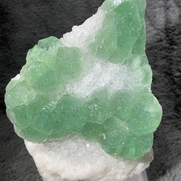 Raw crystal cluster EXTRA SUGAR CALCITE w- green fluorite 7”x5”x2”+ - Picture 6 of 11